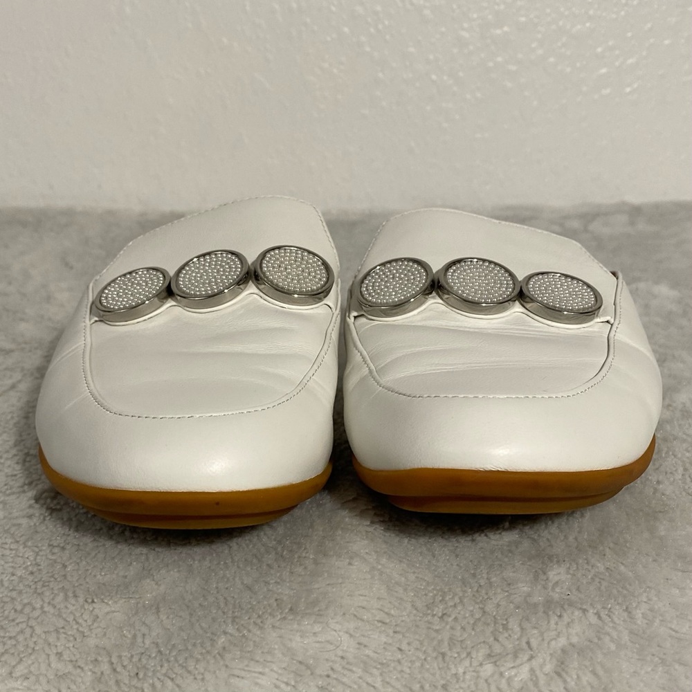 Fitflop Gracie Urban White Leather Beaded Circle Mules Women’s Size 8 - Picture 4 of 11